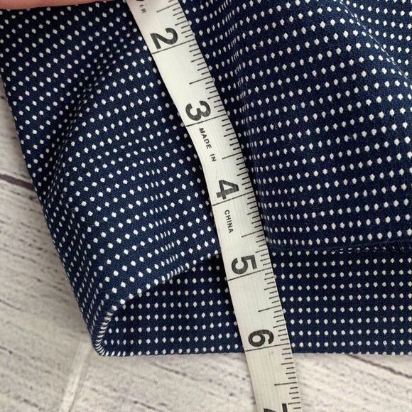 The Limited Shorts sz 6 Navy Polka Dots Tailored Inseam 4.5" New NWT - Picture 5 of 10